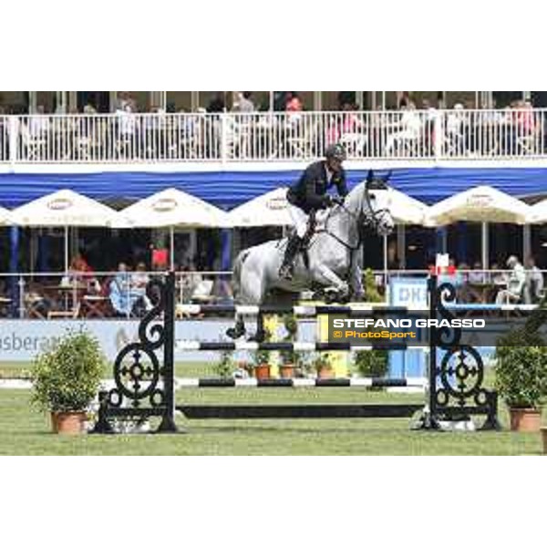 LGCT of Hamburg - Class 1 - Marc Houtzager (NED) on Sterrehof\'s Eddie Blue - 10 May 2018 - ph.Stefano Grasso/LGCT