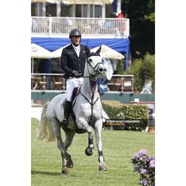 LGCT of Hamburg - Class 1 - Marc Houtzager (NED) on Sterrehof\'s Eddie Blue - 10 May 2018 - ph.Stefano Grasso/LGCT