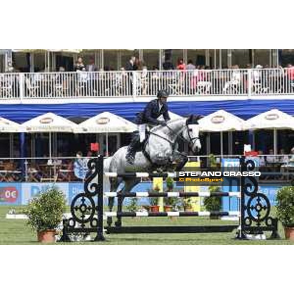 LGCT of Hamburg - Class 1 - Carsten-Otto Nagel (GER) on L\'Esperance - 10 May 2018 - ph.Stefano Grasso/LGCT