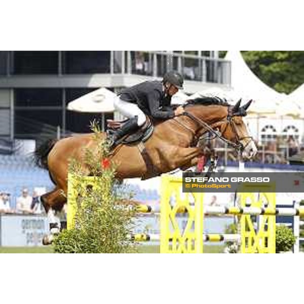 LGCT of Hamburg - Class 1 - Roger Yves Bost (FRA) on Sangria du Coty - 10 May 2018 - ph.Stefano Grasso/LGCT