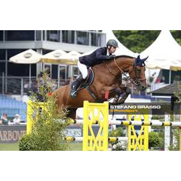 LGCT of Hamburg - Class 1 - Denis Lynch (IRL) on RMF Cadeau de Muze - 10 May 2018 - ph.Stefano Grasso/LGCT