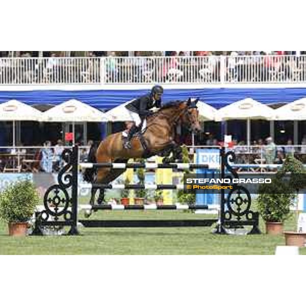 LGCT of Hamburg - Class 1 - Piergiorgio Bucci (ITA) on Deniro - 10 May 2018 - ph.Stefano Grasso/LGCT