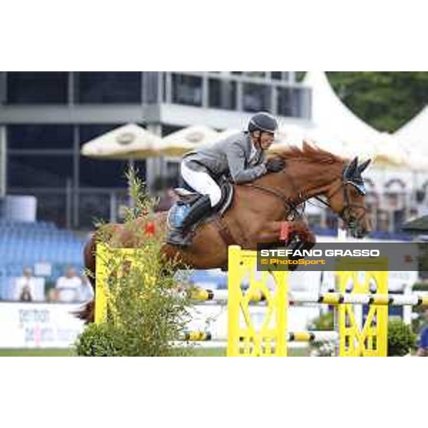 LGCT of Hamburg - Class 1 - Ludger Beerbaum (GER) on Casello - 10 May 2018 - ph.Stefano Grasso/LGCT