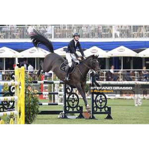 LGCT of Hamburg - Class 1 - Constant van Paesschen (BEL) on Compadre van de Helle - 10 May 2018 - ph.Stefano Grasso/LGCT