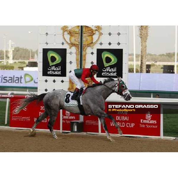 Edgard Prado on Diamond Stripes wins the Godolphin Mile Dubai, Nad El Sheba racetrack, 29th march 2008 ph. Stefano Grasso