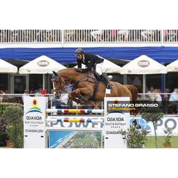 LGCT of Hamburg - Class 1 - Jorg Naeve (GER) on Benur du Romet - 10 May 2018 - ph.Stefano Grasso/LGCT