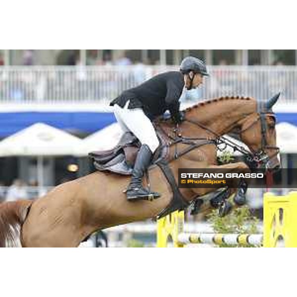 LGCT of Hamburg - Class 1 - Jorg Naeve (GER) on Benur du Romet - 10 May 2018 - ph.Stefano Grasso/LGCT