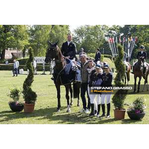LGCT of Hamburg - Class 3 - Prize giving ceremony - Karel Cox (BEL) on Evert - 11 May 2018 - ph.Stefano Grasso/LGCT