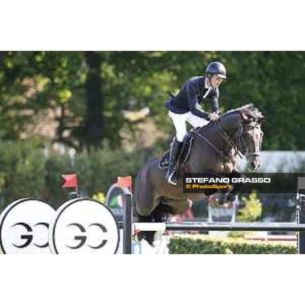 LGCT of Hamburg - Class 3 - Constant van Paesschen (BEL) on Compadre van de Helle - 11 May 2018 - ph.Stefano Grasso/LGCT