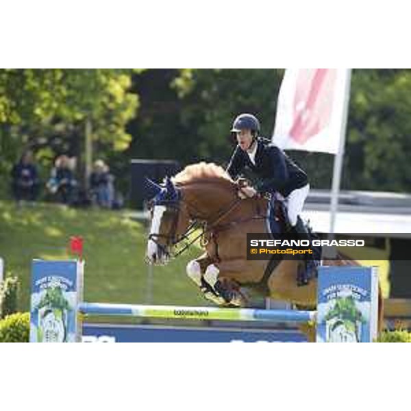 LGCT of Hamburg - Class 3 - Pieter Devos (BEL) on Apart - 11 May 2018 - ph.Stefano Grasso/LGCT