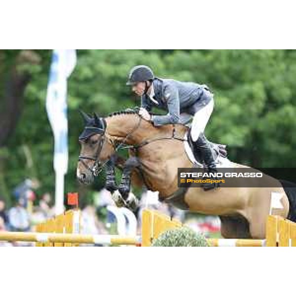 LGCT of Hamburg - Jur Vrieling (NED) on Davall - 11 May 2018 - ph.Stefano Grasso/LGCT