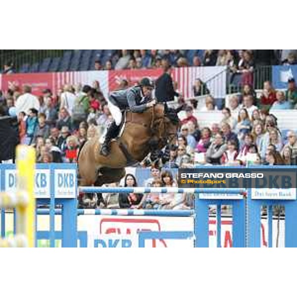 LGCT of Hamburg - Jur Vrieling (NED) on Davall - 11 May 2018 - ph.Stefano Grasso/LGCT