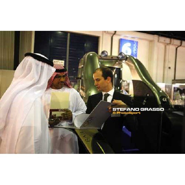 Daniele Camuffo explains the Kurtsystems car at the Dubai Arabian horse show fair Dubai, 23th march 2008 ph. Stefano Grasso