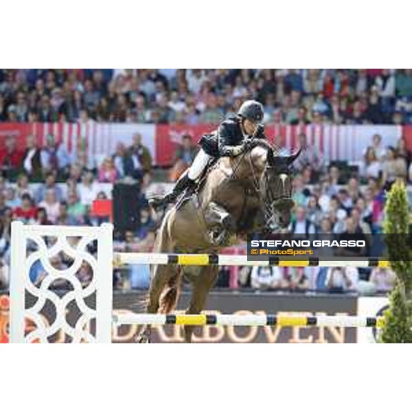 LGCT of Hamburg - Grand Prix - Harrie Smolders (NED) on Don VHP Z - 12 May 2018 - ph.Stefano Grasso/LGCT