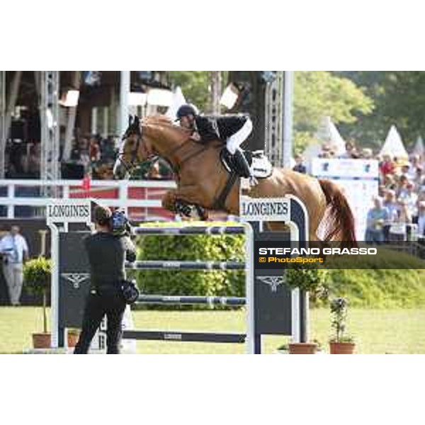 LGCT of Hamburg - Grand Prix - Marcus Ehning (GER) on Pret A Tout - 12 May 2018 - ph.Stefano Grasso/LGCT