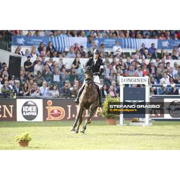 LGCT of Hamburg - Grand Prix - Harrie Smolders (NED) on Don VHP Z - 12 May 2018 - ph.Stefano Grasso/LGCT