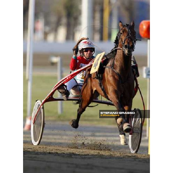 Pippo Gubellini with Iron Power wins the Premio Andrea di Jesolo Torino, Vinovo racetrack, 5th april 2008 ph. Stefano Grasso