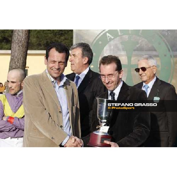 giving prize of the Premio Regione Toscvana - Def“ du Galop Pisa San Rossore, 30th march 2008 ph. Stefano Grasso