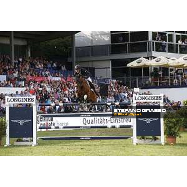 LGCT of Hamburg - Grand Prix - Piergiorgio Bucci (ITA) on Diesel GP du Bois Madame - Hamburg, Derby Park, 12 May 2018 - ph.Mario Grassia/LGCT