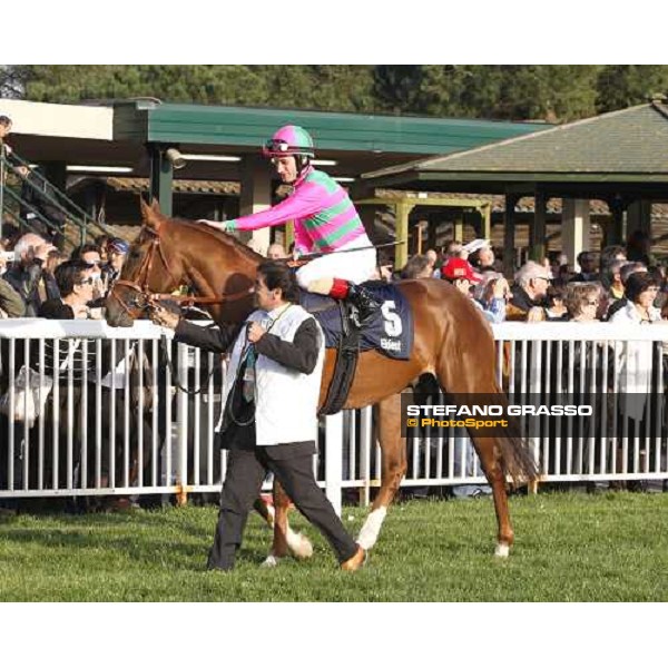 Mirco Demuro parades on Eldest before the start of the 118¡ Premio Pisa Pisa San Rossore, 30th march 2008 ph. Stefano Grasso