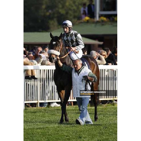 Stefano Landi parades on Amaldi before the start of the 118¡ Premio Pisa Pisa San Rossore, 30th march 2008 ph. Stefano Grasso