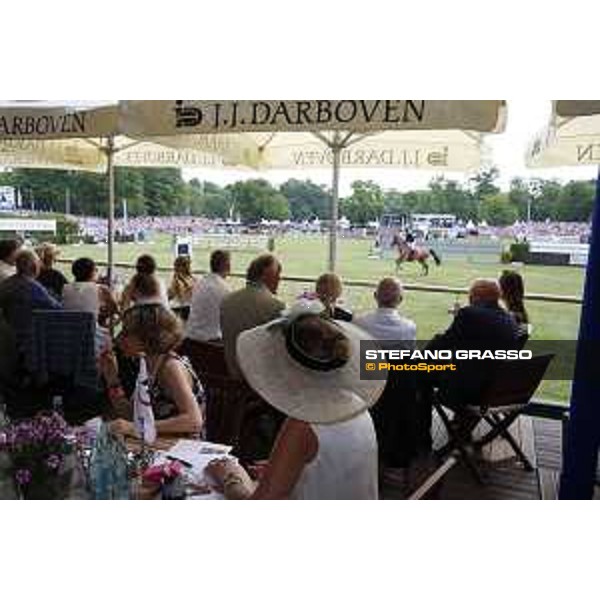 LGCT of Hamburg - Full VIP lounge during the class - Hamburg, Derby Park, 13 May 2018 - ph.Stefano Grasso - Mario Grassia/LGCT