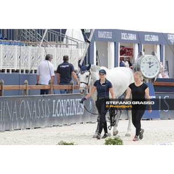 LGCT of St Tropez - Vet check - Evelina Tovek and Castello 194 - St Tropez, Ramatuelle beach - 30 May 2018 - ph.Stefano Grasso/LGCT
