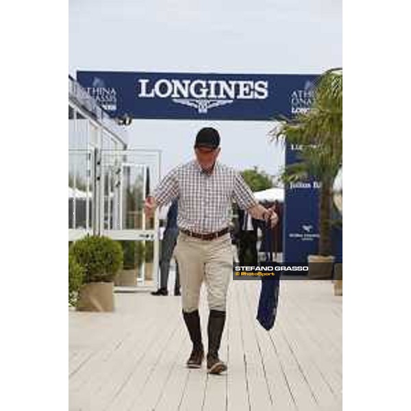 LGCT of St Tropez - Vet check - John Whitaker - St Tropez, Ramatuelle beach - 30 May 2018 - ph.Stefano Grasso/LGCT