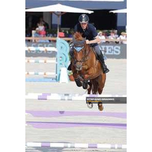 LGCT of St Tropez - Warm up - Ludger Beerbaum (GER) - St Tropez, Ramatulle beach - 30 May 2018 - ph.Stefano Grasso/LGCT