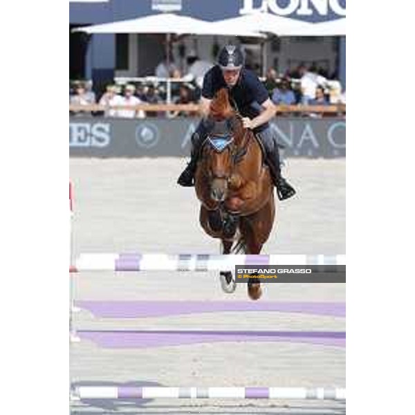 LGCT of St Tropez - Warm up - Ludger Beerbaum (GER) - St Tropez, Ramatulle beach - 30 May 2018 - ph.Stefano Grasso/LGCT