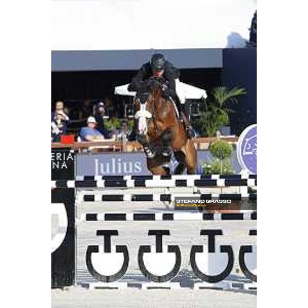 LGCT of St Tropez - Class 2 - Edward Lewy (FRA) on Rebeca LS - St Tropez, Ramatulle beach - 31 May 2018 - ph.Stefano Grasso/LGCT