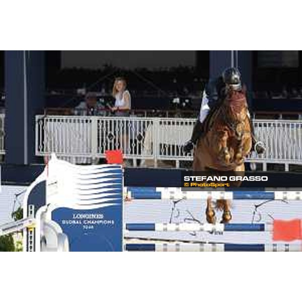 LGCT of St Tropez - Class 2 - Alexandra Ledermann (FRA) on Requiem de Talma - St Tropez, Ramatulle beach - 31 May 2018 - ph.Stefano Grasso/LGCT