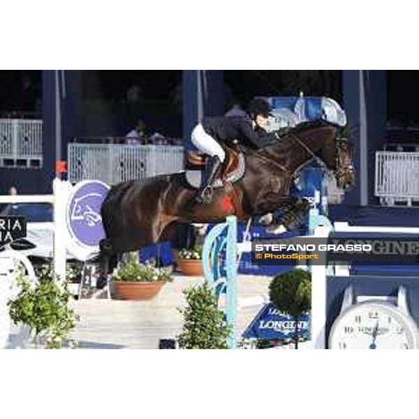 LGCT of St Tropez - Class 2 - Alexandra Thornton (GBR) on Cornetto K - St Tropez, Ramatulle beach - 31 May 2018 - ph.Stefano Grasso/LGCT