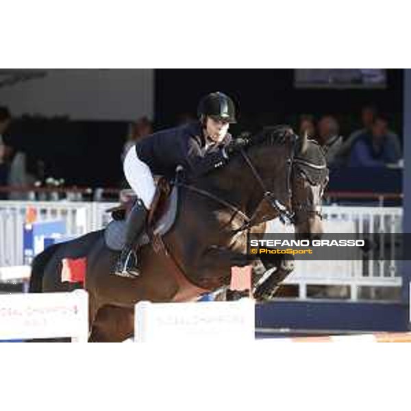 LGCT of St Tropez - Class 2 - Alexandra Thornton (GBR) on Cornetto K - St Tropez, Ramatulle beach - 31 May 2018 - ph.Stefano Grasso/LGCT