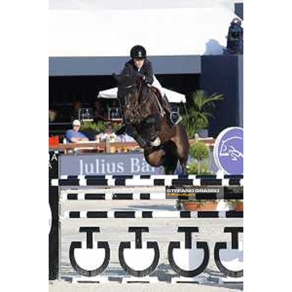 LGCT of St Tropez - Class 2 - Alexandra Thornton (GBR) on Cornetto K - St Tropez, Ramatulle beach - 31 May 2018 - ph.Stefano Grasso/LGCT
