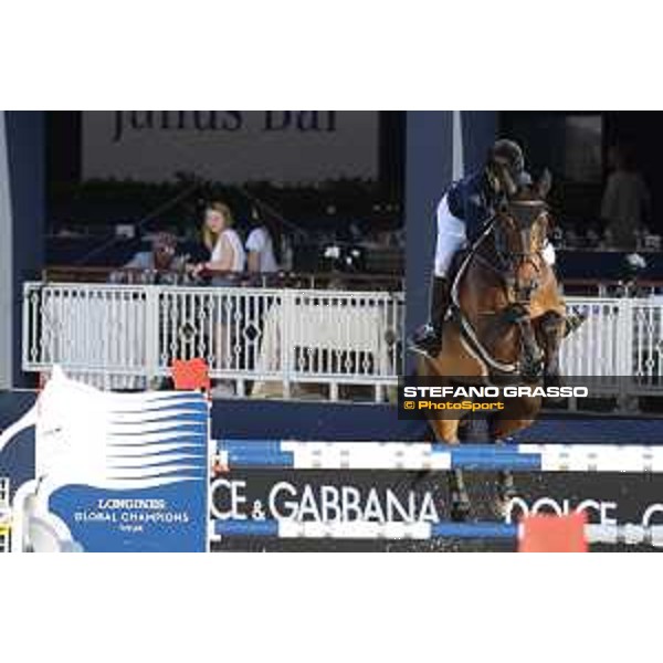 LGCT of St Tropez - Class 2 - Athina Onassis (GRE) on MHS Going Global - St Tropez, Ramatulle beach - 31 May 2018 - ph.Stefano Grasso/LGCT