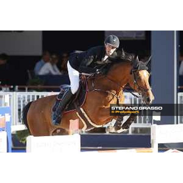 LGCT of St Tropez - Class 2 - Kevin Staut (FRA) on For Joy van?t Zorgvliet HDC - St Tropez, Ramatulle beach - 31 May 2018 - ph.Stefano Grasso/LGCT