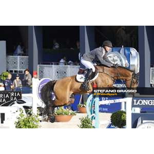 LGCT of St Tropez - Class 2 - Jur Vrieling (NED) on Baltic VDL - St Tropez, Ramatulle beach - 31 May 2018 - ph.Stefano Grasso/LGCT