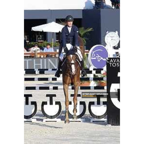 LGCT of St Tropez - Class 2 - Cameron Hanley (IRL) on EIS Isaura - St Tropez, Ramatulle beach - 31 May 2018 - ph.Stefano Grasso/LGCT