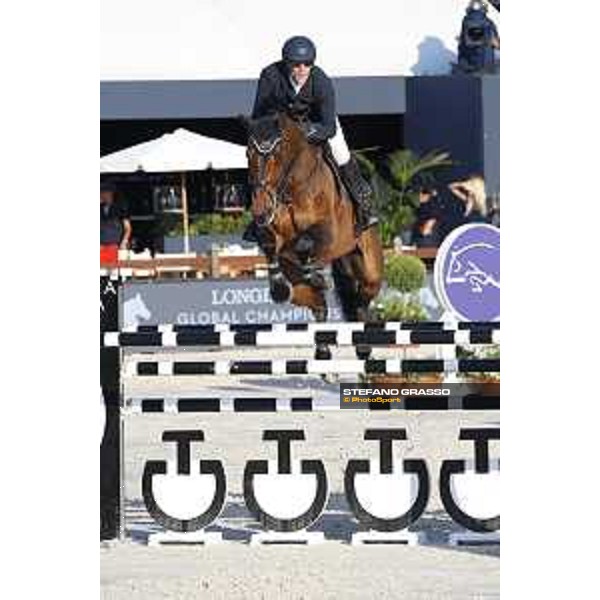 LGCT of St Tropez - Class 2 - Henrik von Eckermann (SWE) on Newton Abbot - St Tropez, Ramatulle beach - 31 May 2018 - ph.Stefano Grasso/LGCT