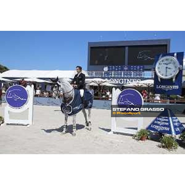 LGCT of St Tropez - Eduardo Alvarez Aznar (ESP) on Fidux - St Tropez, Ramatulle beach - 1 June 2018 - ph.Stefano Grasso/LGCT
