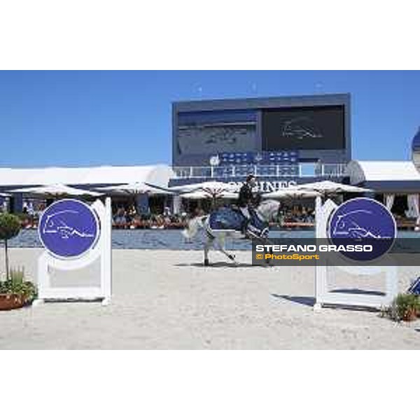 LGCT of St Tropez - Eduardo Alvarez Aznar (ESP) on Fidux - St Tropez, Ramatulle beach - 1 June 2018 - ph.Stefano Grasso/LGCT