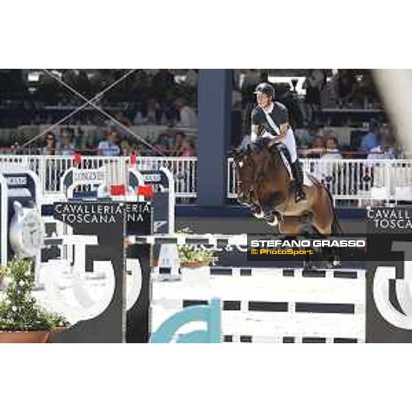 LGCT of St Tropez - Scott Brash (GBR) on Hello Mr President - St Tropez, Ramatulle beach - 1 June 2018 - ph.Stefano Grasso/LGCT