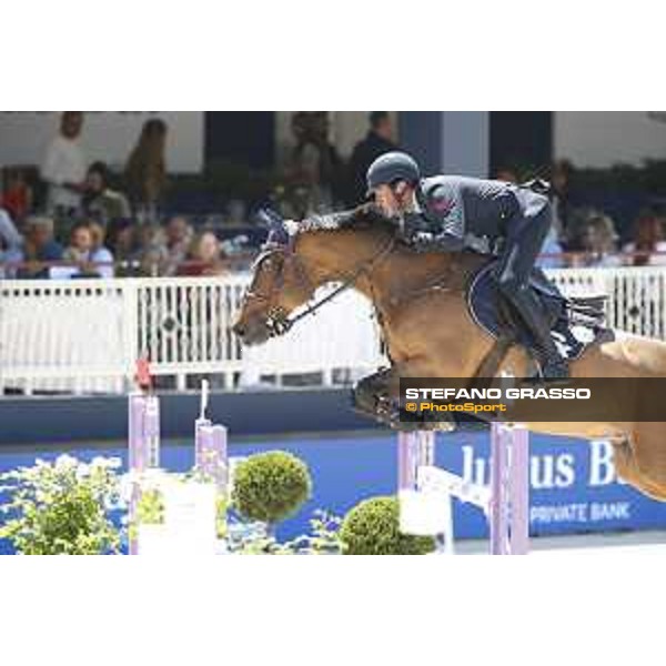 LGCT of St Tropez - Lorenzo de Luca (ITA) on de Flipper - St Tropez, Ramatulle beach - 1 June 2018 - ph.Stefano Grasso/LGCT
