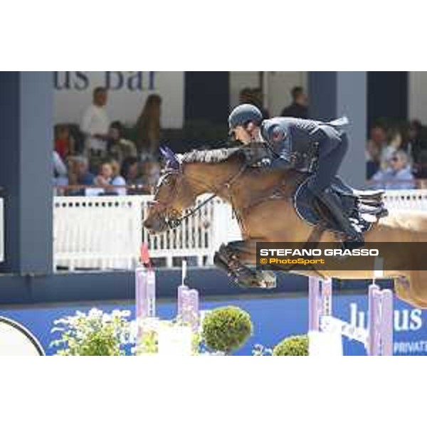 LGCT of St Tropez - Lorenzo de Luca (ITA) on de Flipper - St Tropez, Ramatulle beach - 1 June 2018 - ph.Stefano Grasso/LGCT