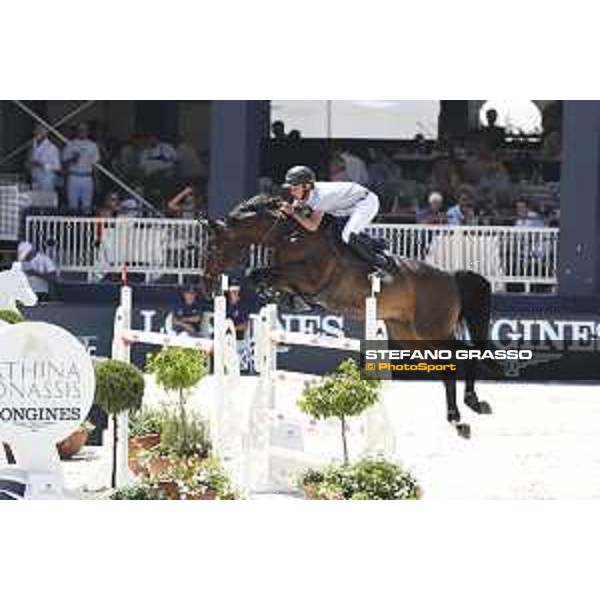 LGCT of St Tropez - Bertram Allen (IRL) on Izzy by Picobello - St Tropez, Ramatulle beach - 1 June 2018 - ph.Stefano Grasso/LGCT