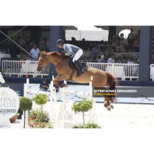 LGCT of St Tropez - Julien Epaillard (FRA) on Usual Suspect d?Auge - St Tropez, Ramatulle beach - 1 June 2018 - ph.Stefano Grasso/LGCT