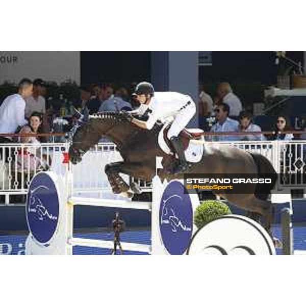 LGCT of St Tropez - Marlon Modolo Zanotelli (BRA) on Extra van Essene - St Tropez, Ramatulle beach - 1 June 2018 - ph.Stefano Grasso/LGCT