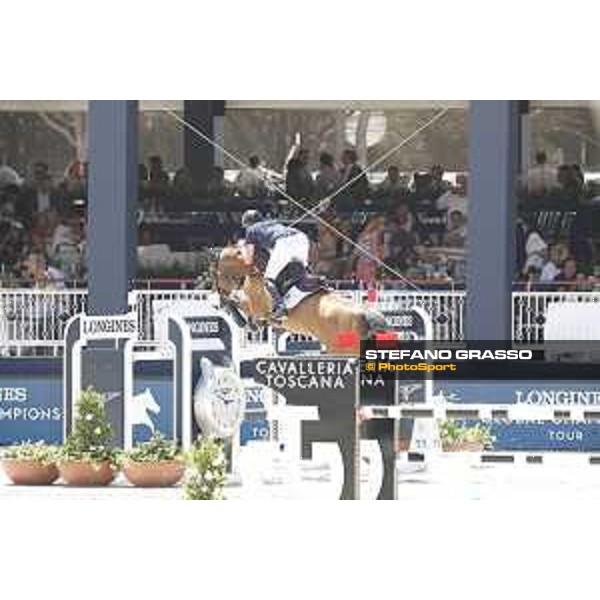 LGCT of St Tropez - Jur Vrieling on Baltic VDL - St Tropez, Ramatulle beach - 1 June 2018 - ph.Stefano Grasso/LGCT