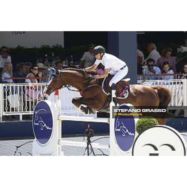 LGCT of St Tropez - Piergiorgio Bucci (ITA) on Casallo Z - St Tropez, Ramatulle beach - 1 June 2018 - ph.Stefano Grasso/LGCT